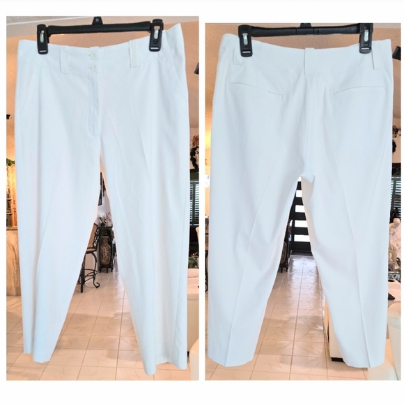 Nike Women's Petite White Golf Capri Pants, Size 6 - Picture 2 of 9